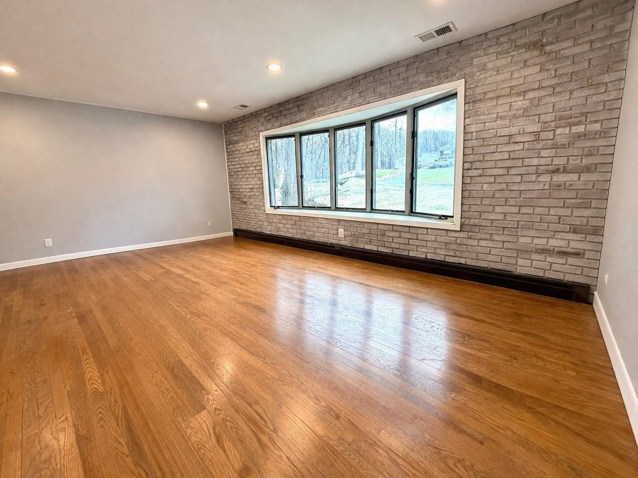 2119 Oaklyn Dr #A - Photo 6 of 25