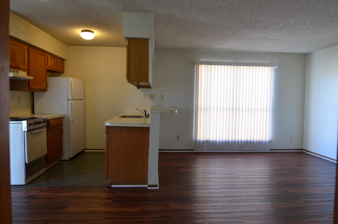 1637 Kelly Dr #NA - Photo 6 of 12