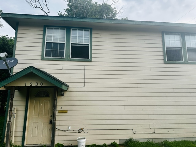 1230 7th Ave - Photo 4 of 24