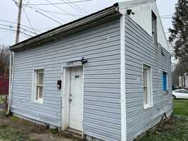 featured image of 409 Mead St