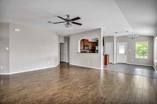 5215 Dauphin Dr #NA - Photo 5 of 31