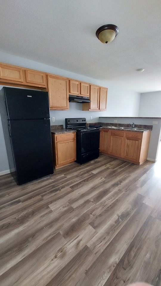 814 West St #NA - Photo 3 of 8