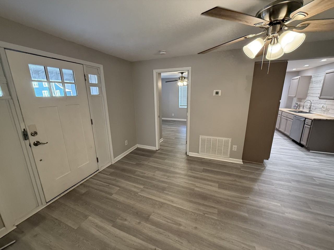 304 Bell St #NA - Photo 2 of 9