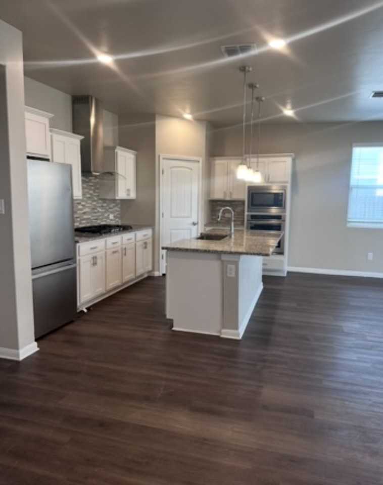 13018 Kathleen St #NA - Photo 2 of 15