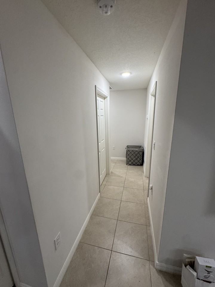 844 Corbin Cir Sw #NA - Photo 5 of 18