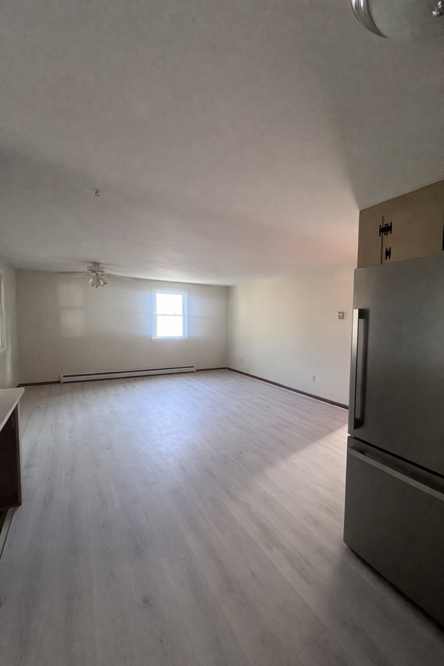 73 Shawn Dr #2S - Photo 3 of 3