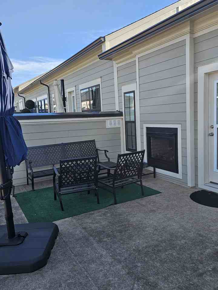 602 Leigh Way #NA - Photo 4 of 14