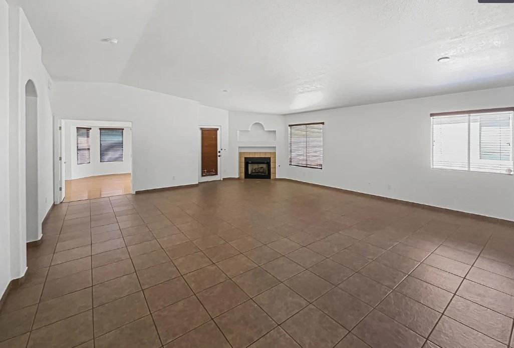 1881 W Horn Mesa Pl #NA - Photo 4 of 11