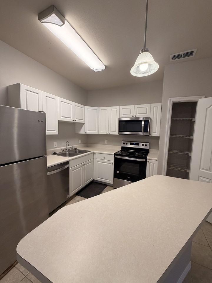 16501 Harper Pond Ln #101 - Photo 6 of 23