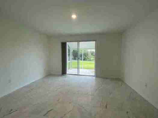 4744 Sw 63rd Ter #4744 - Photo 6 of 22