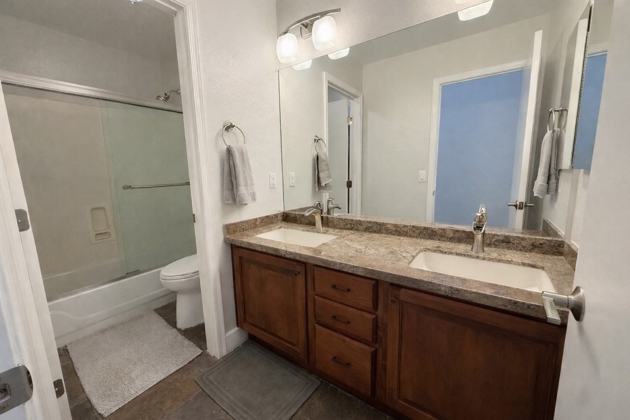 22410 N 46th Pl #NA - Photo 7 of 17