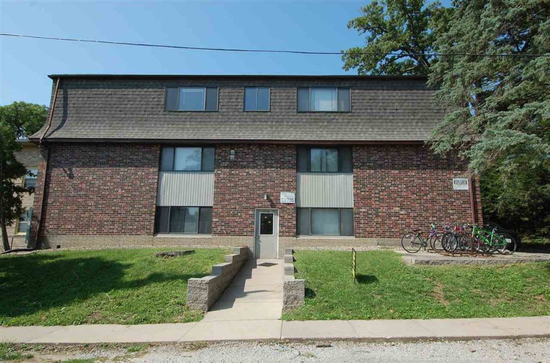365 Ellis Ave #9 - Photo 6 of 12