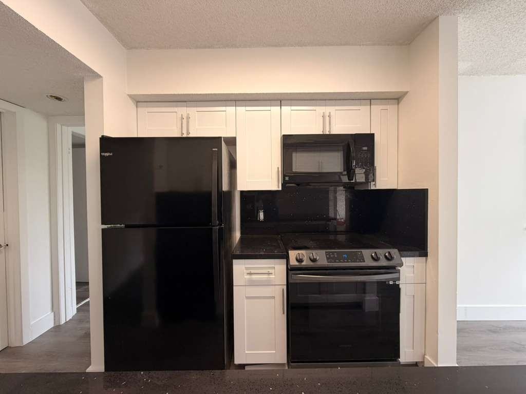 5760 Rock Island Rd #330 - Photo 7 of 16