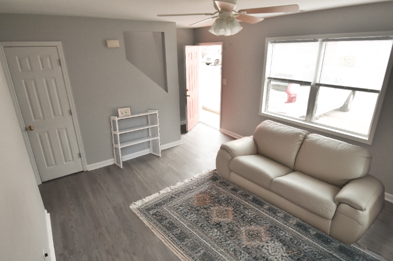 650 S Main St #5 - Photo 3 of 5
