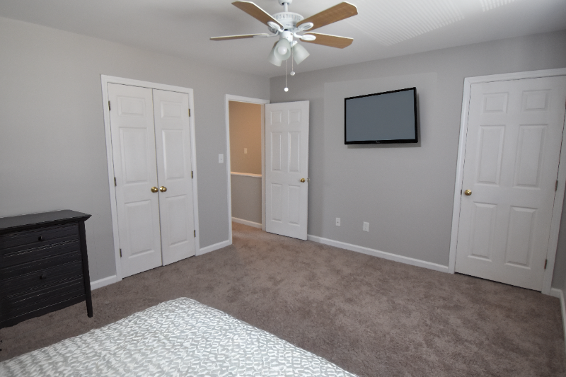 650 S Main St #5 - Photo 5 of 5