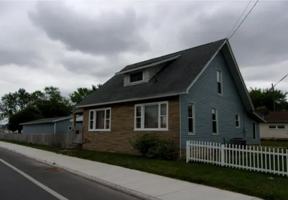 featured image of 915 E 5th St #NA