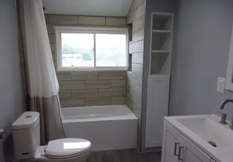 915 E 5th St #NA - Photo 5 of 5