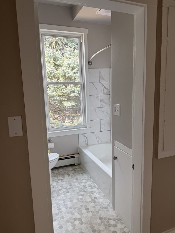 262 Fond Du Lac Ave #1 - Photo 5 of 13