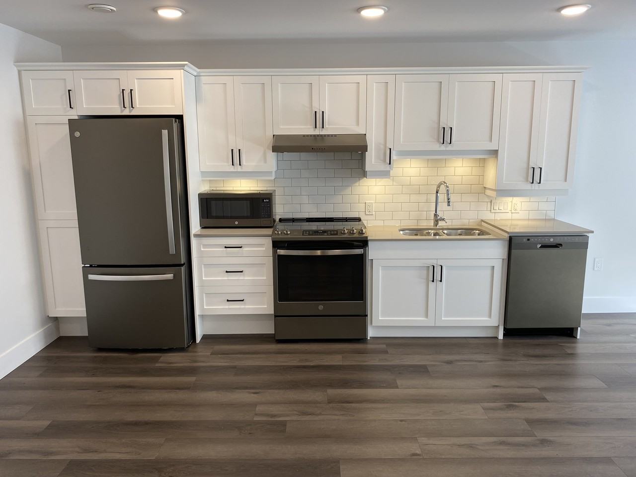 55 Forest Hill Road #113 - Photo 5 of 11