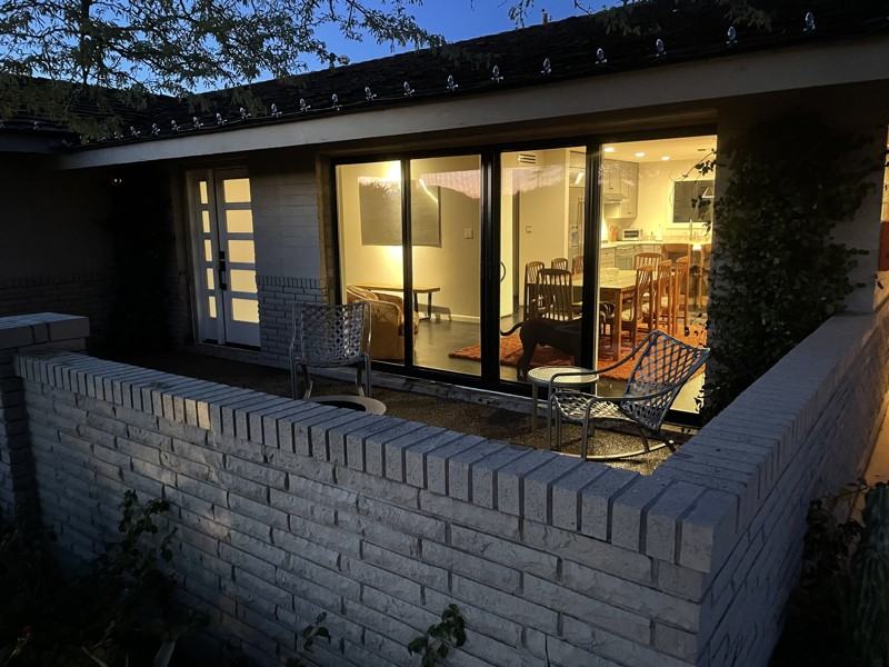 1054 E Fairmont Dr - Photo 7 of 7