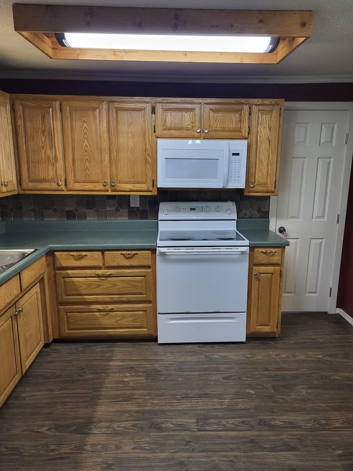 672 S Texoma Rd #NA - Photo 4 of 13