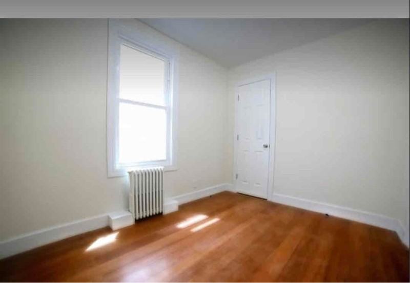 10 Locust Hill Ave #2 - Photo 4 of 9