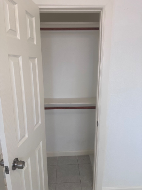 7822 Oak Knoll Ln - Photo 7 of 8