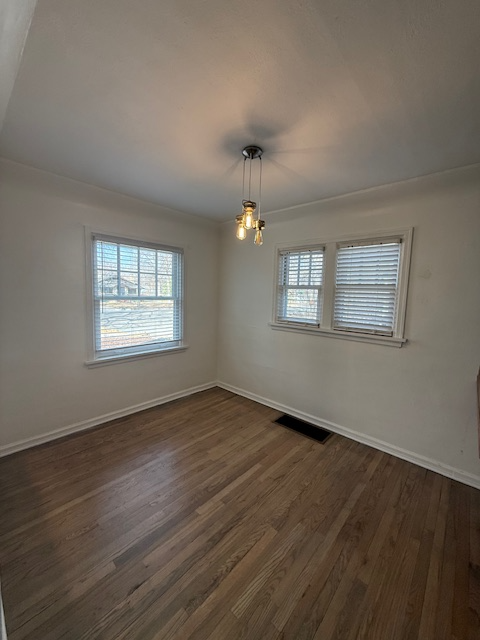 917 W Magnolia St - Photo 7 of 46