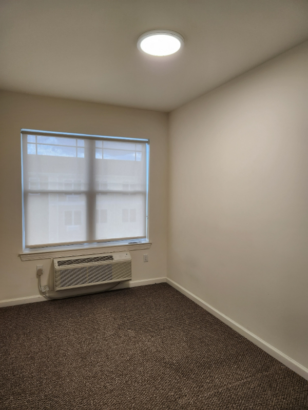 510 Hamilton St #321 - Photo 2 of 11