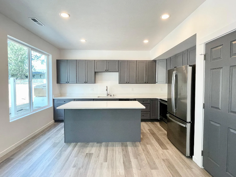 12818 N Jaydee Ln - Photo 4 of 20