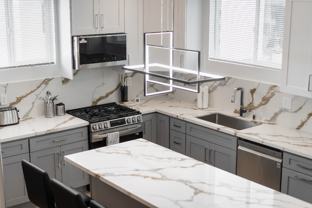 4831 Riverton Ave - Photo 1 of 1