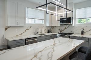 featured image of 4833 Riverton Ave