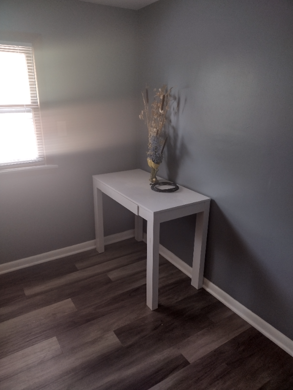 2311 10th St - Photo 5 of 6