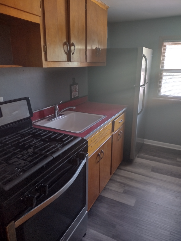 2311 10th St - Photo 6 of 6