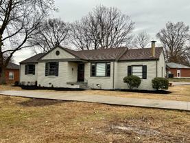 247 Graeme Dr - Photo 1 of 1