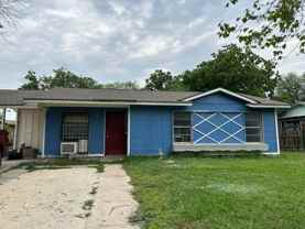 5619 Stonybrook Dr - Photo 1 of 1