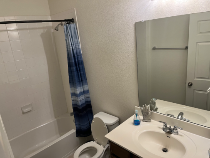 6317 Graymont Dr - Photo 4 of 9