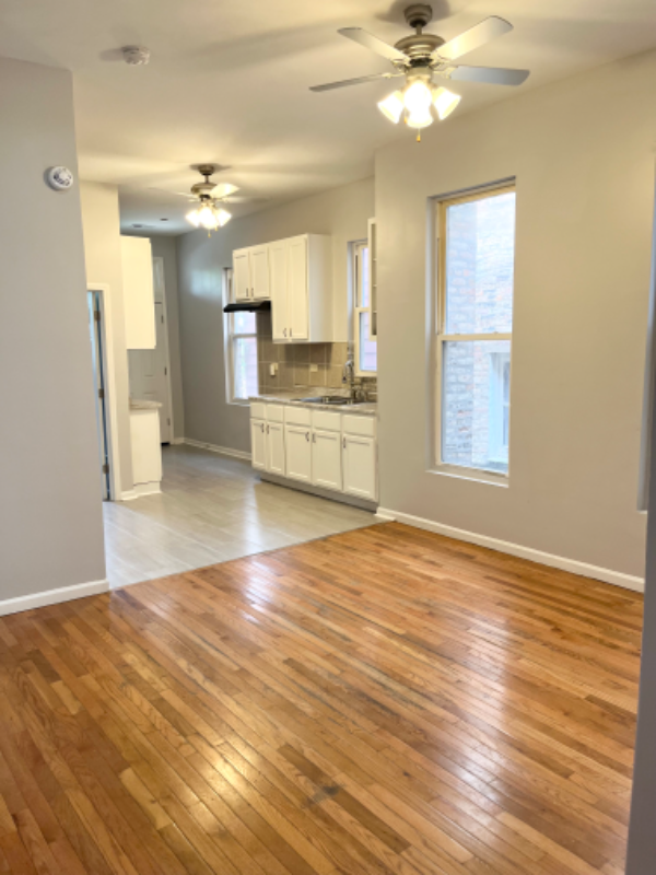 2728 W Wilcox St #1 - Photo 4 of 7