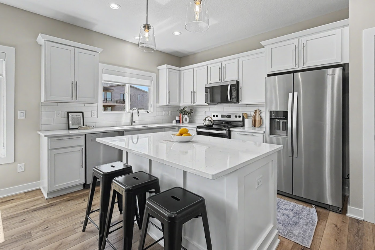 9134 Calvin Dr - Photo 2 of 28