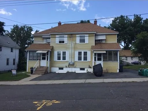 33 Cypress St #33 - Photo 2 of 12