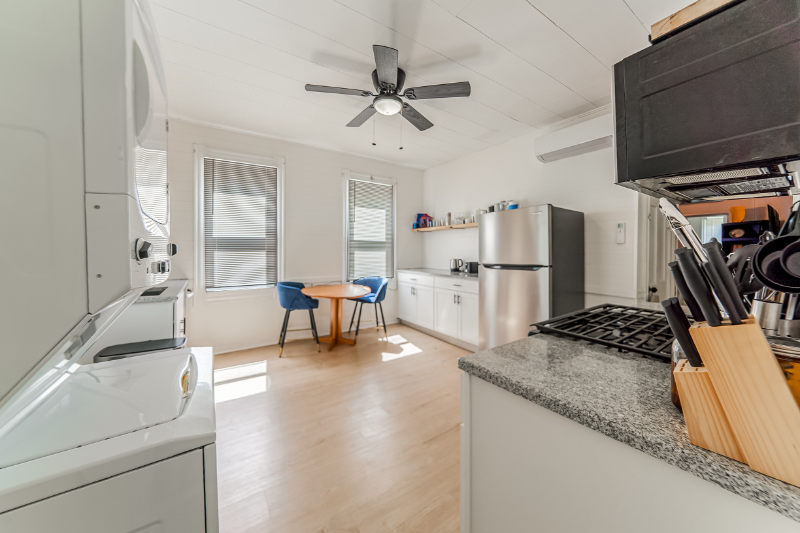 2051 W 45th St #DOWN - Photo 2 of 24