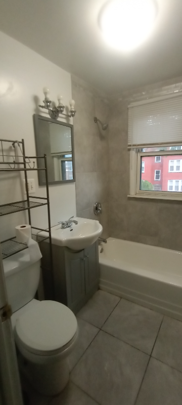 7356 S Perry Ave #2ndFL - Photo 7 of 8