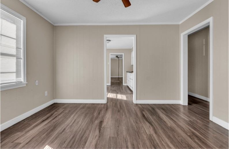 769 Hilton St - Photo 3 of 15