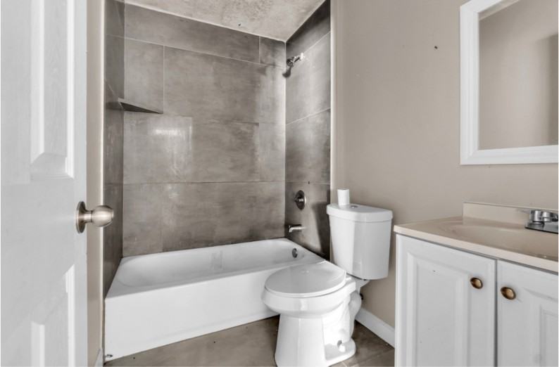 769 Hilton St - Photo 6 of 15