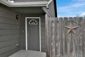 featured image of 1290 N Curtis St