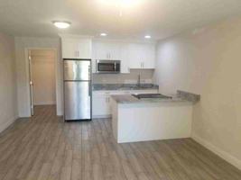 featured image of 1404 E Renfro St #A
