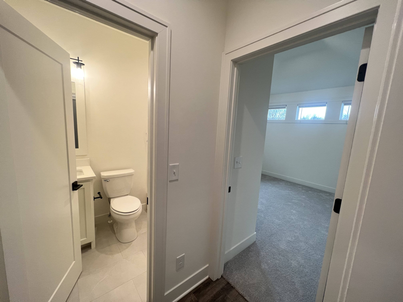 1517 Sw Hedgewood Ln - Photo 4 of 34