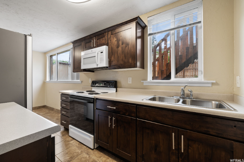 1730 W Baroness Pl - Photo 6 of 15