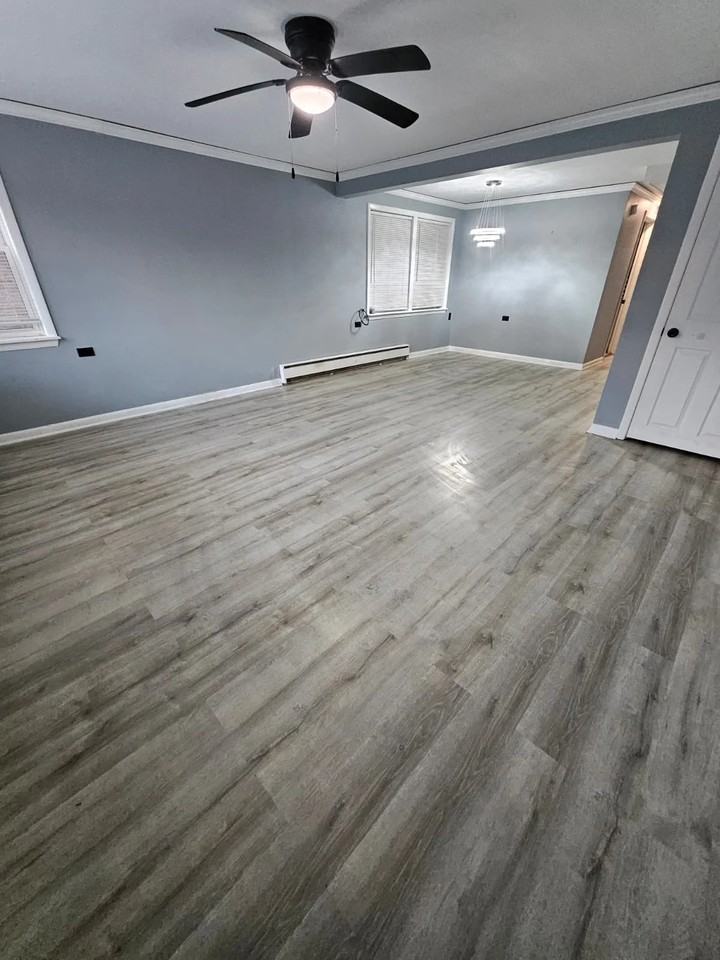 4133 N Mcvicker Ave #B - Photo 3 of 18