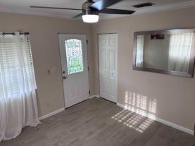 4208 W La Salle St - Photo 1 of 1